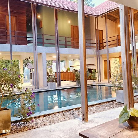 Hachi Homestay & Spa Hue Exterior photo