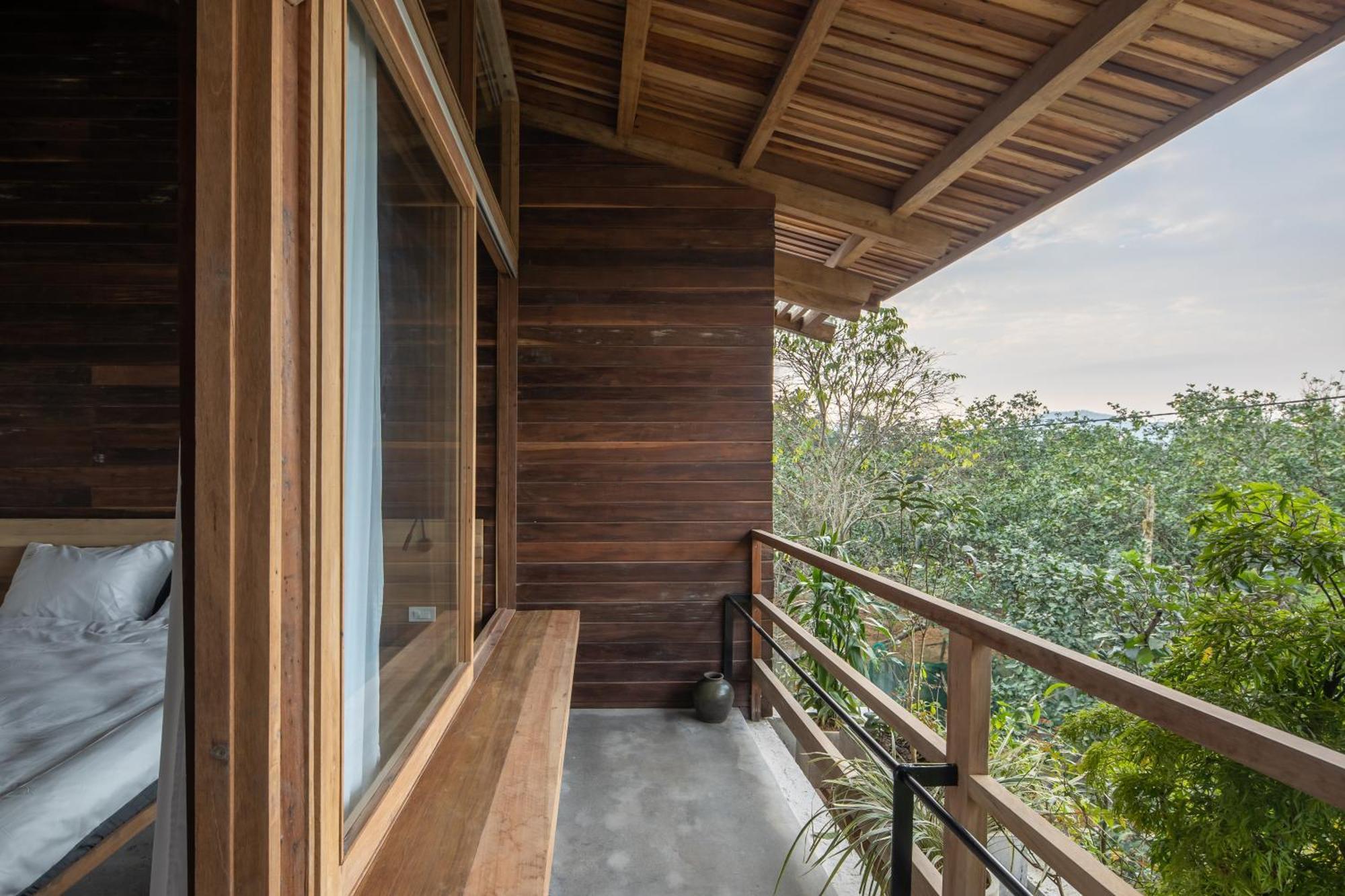 Hachi Homestay & Spa Hue Exterior photo