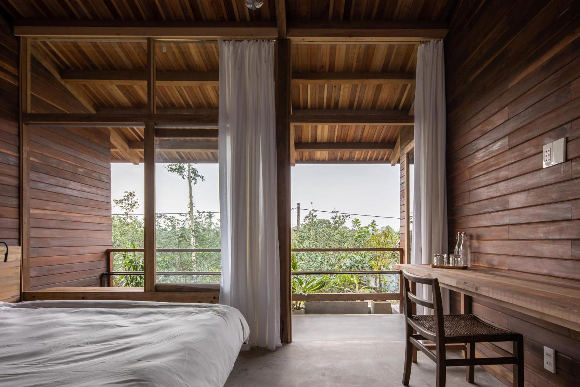 Hachi Homestay & Spa Hue Exterior photo