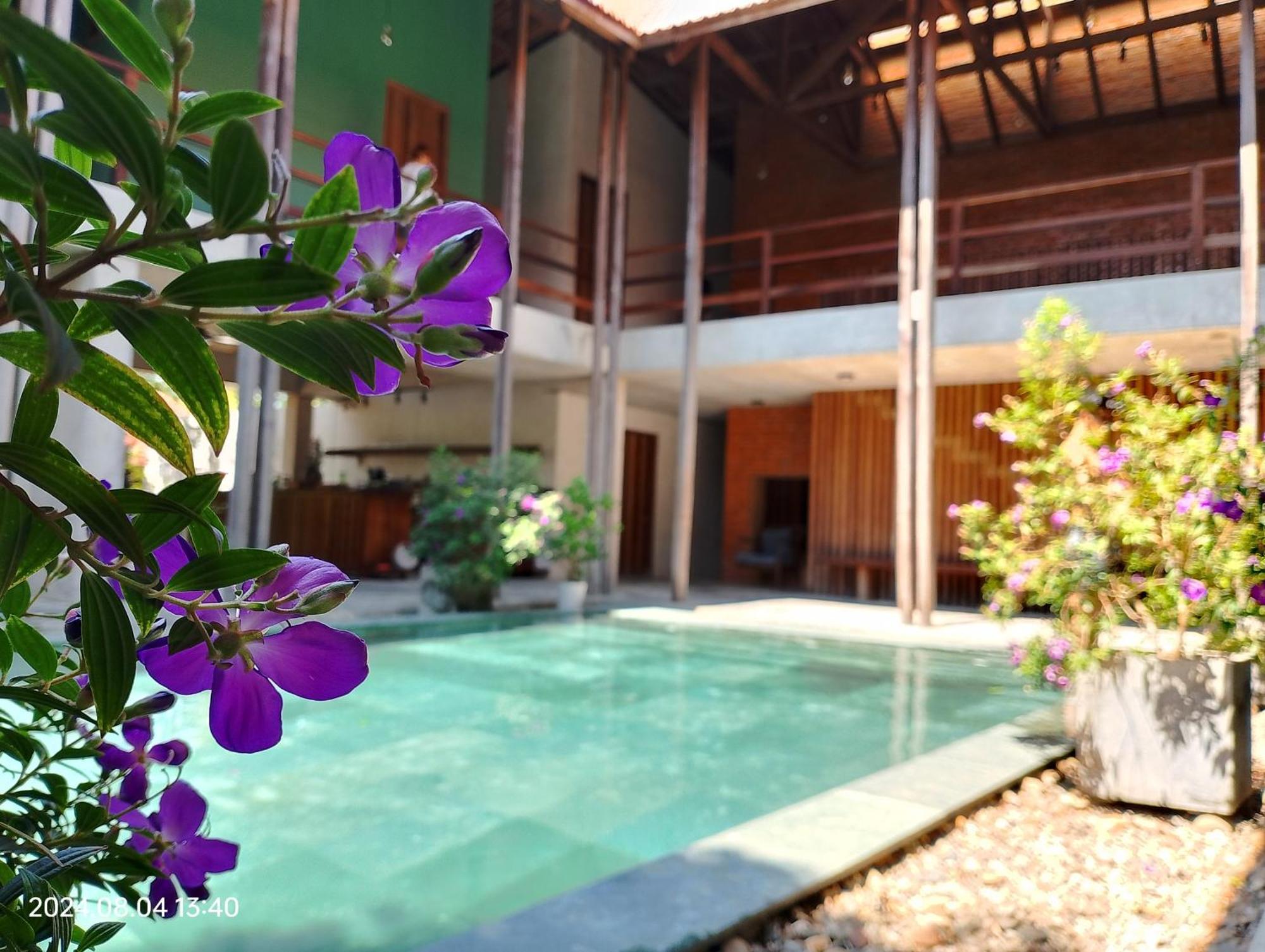 Hachi Homestay & Spa Hue Exterior photo