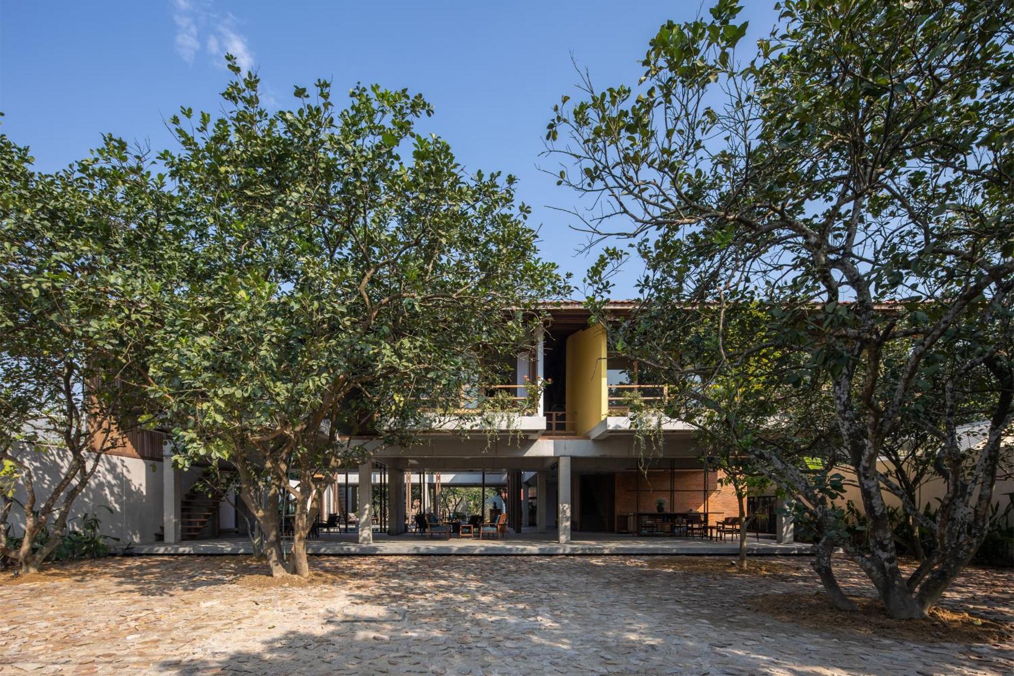 Hachi Homestay & Spa Hue Exterior photo